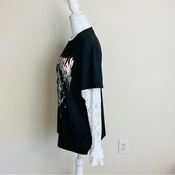 Black & White 2-in-1 Lace Layered Goth Contrast Long Sleeve Graphic Shirt - Picture 3 of 7